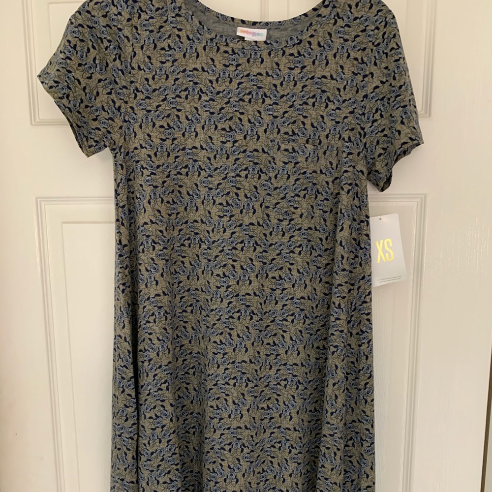 New with tags Lularoe XSmall Carly Disney dress